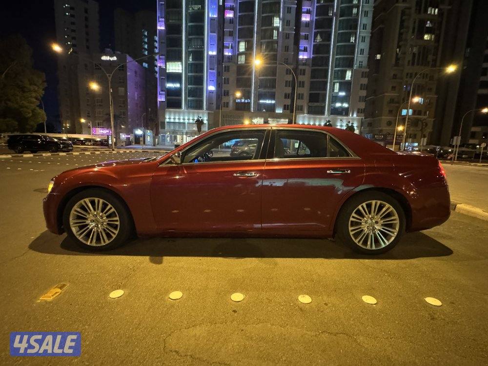 كرايزلر 300 / 8 سلندر6