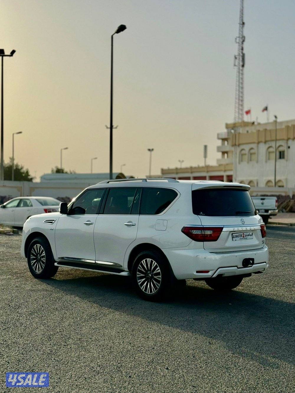 للبيع باترول تيتانيوم V8 موديل 20202