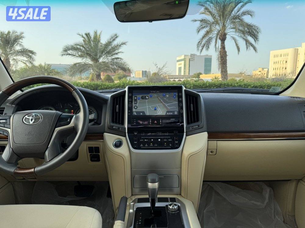 لاندكروزر GX_R V8 موديل 2016 صبغ الوكاله بحاله الوكاله10