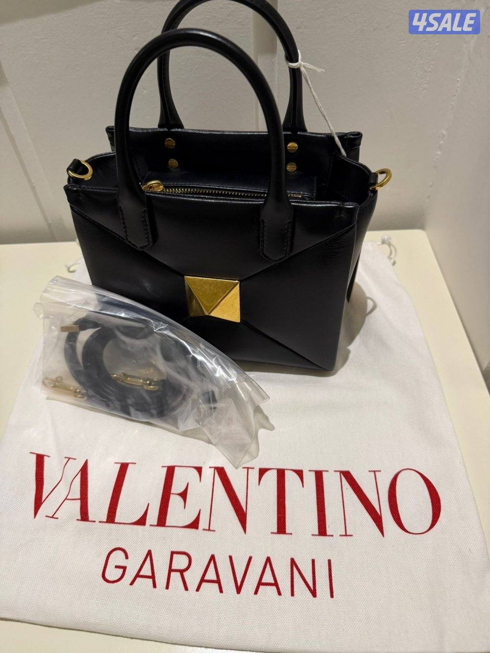 للبيع جنطة من فالنتينو اصلية5