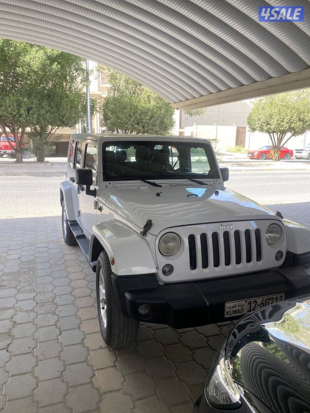 رانجلر  صحاري ٢٠١٤ مرفق الفحص قير مكينة شاصي يوجد دبل3