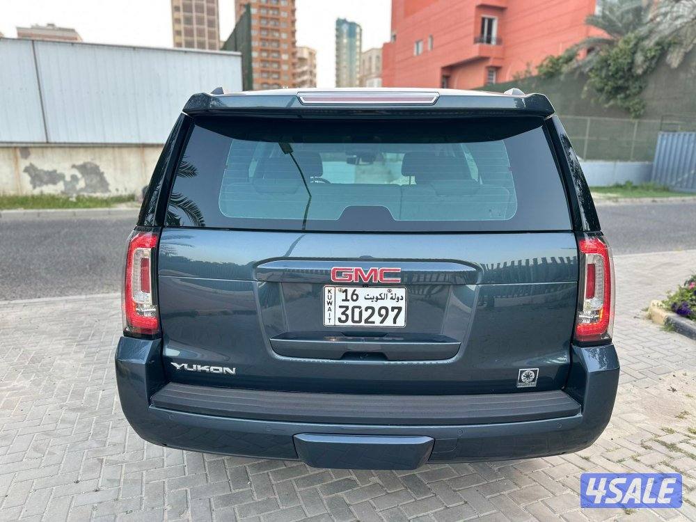 للبيع . جي ام سي . يوكن SLE. م20195