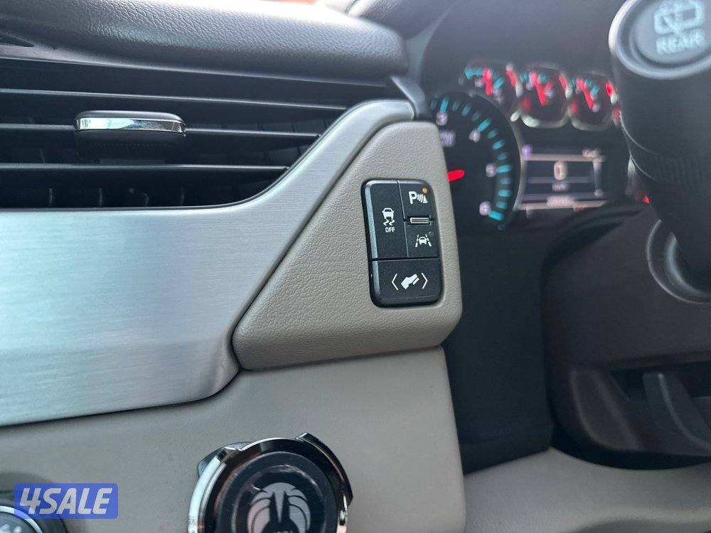 للبيع . جي ام سي . يوكن SLE. م201911