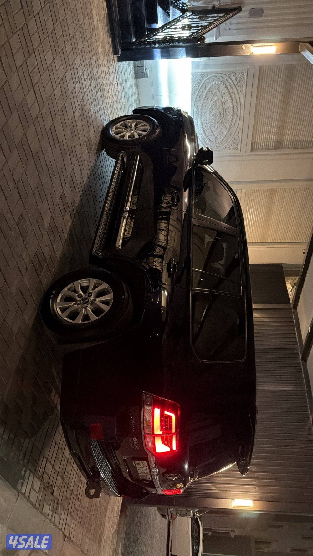 لاند كروزر بحالة الوكالة0