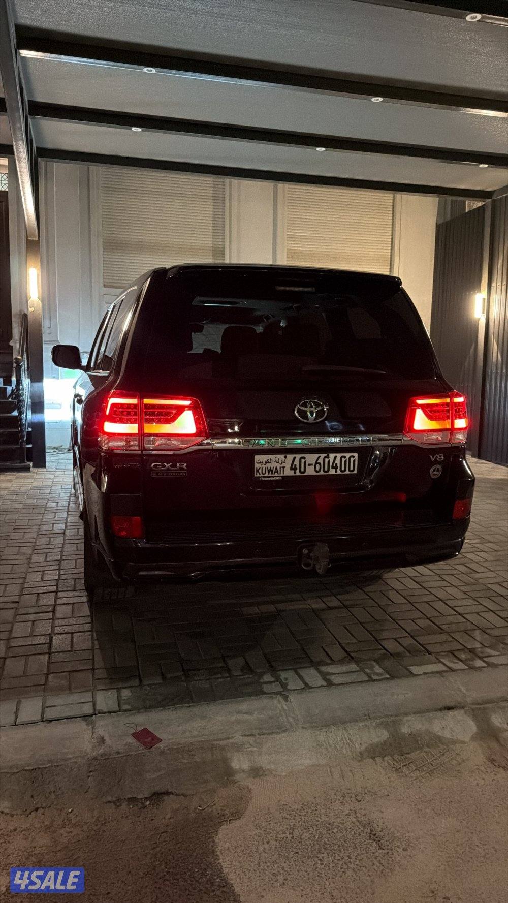 لاند كروزر بحالة الوكالة2