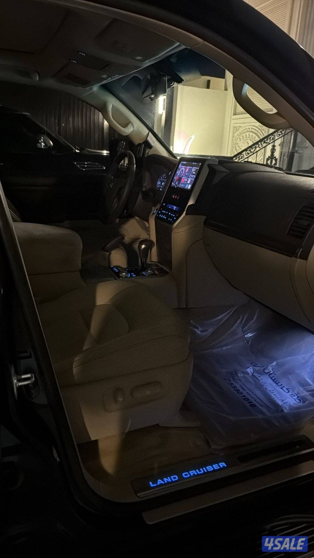 لاند كروزر بحالة الوكالة4
