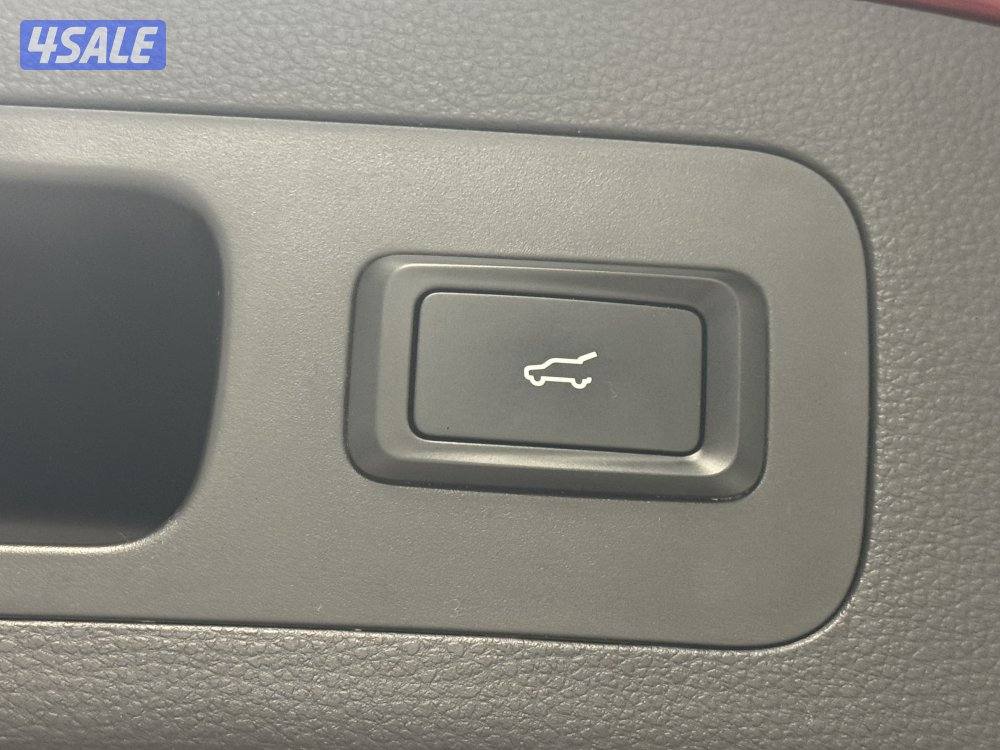 فورد تيرتوري تيتانيوم  م:2023 عداد:45 ألف تحت الكفتله9