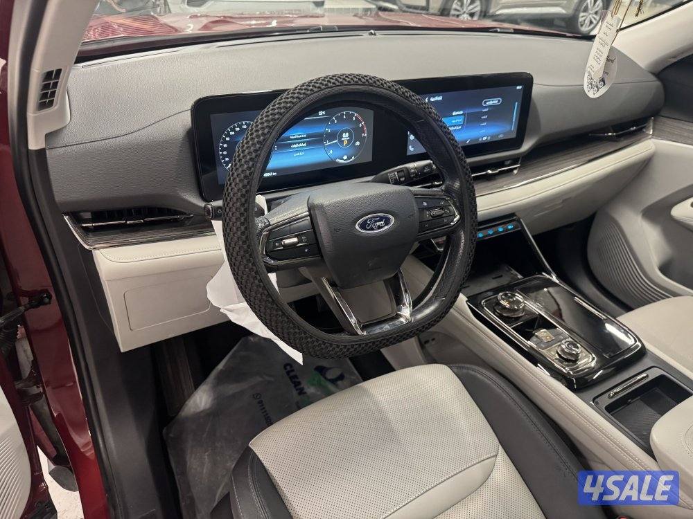 فورد تيرتوري تيتانيوم  م:2023 عداد:45 ألف تحت الكفتله12