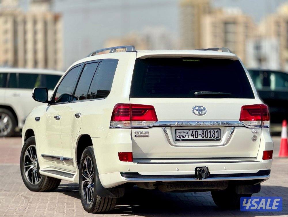 لاندكروزر تورنق 2021 صبغ الوكاله3