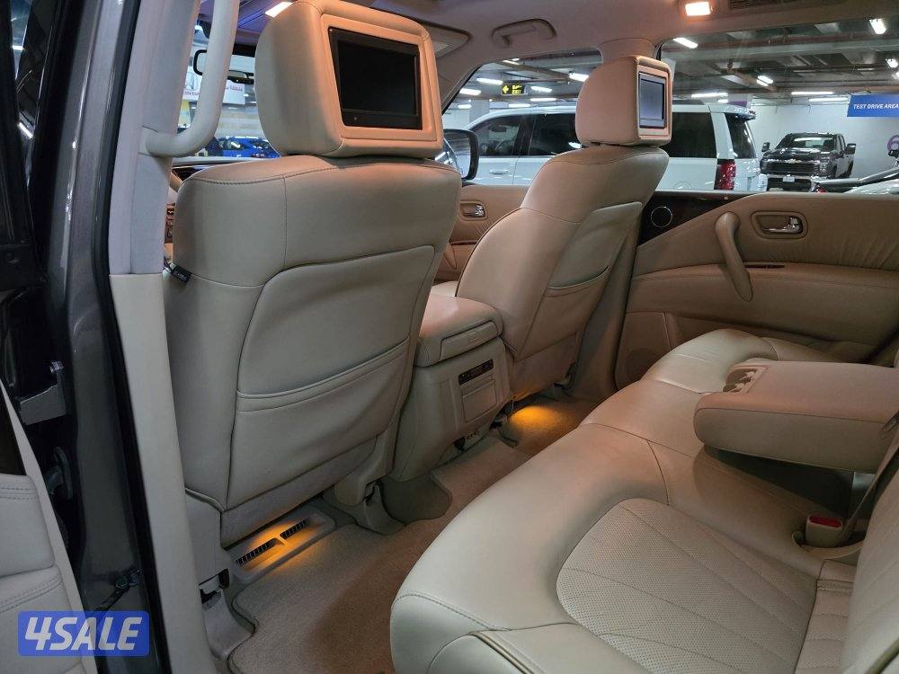 انفينيتي QX805