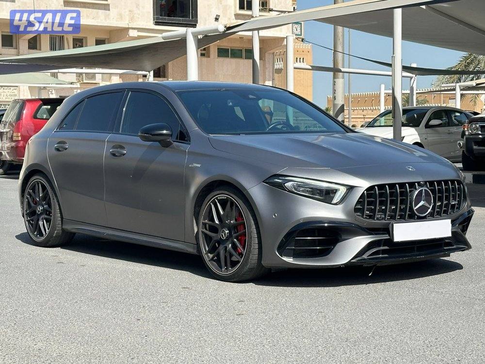 للبيع مرسيدس  
A45S AMG عداد: 55 الف2