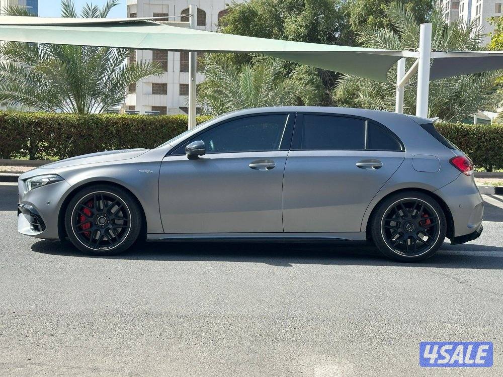 للبيع مرسيدس  
A45S AMG عداد: 55 الف5