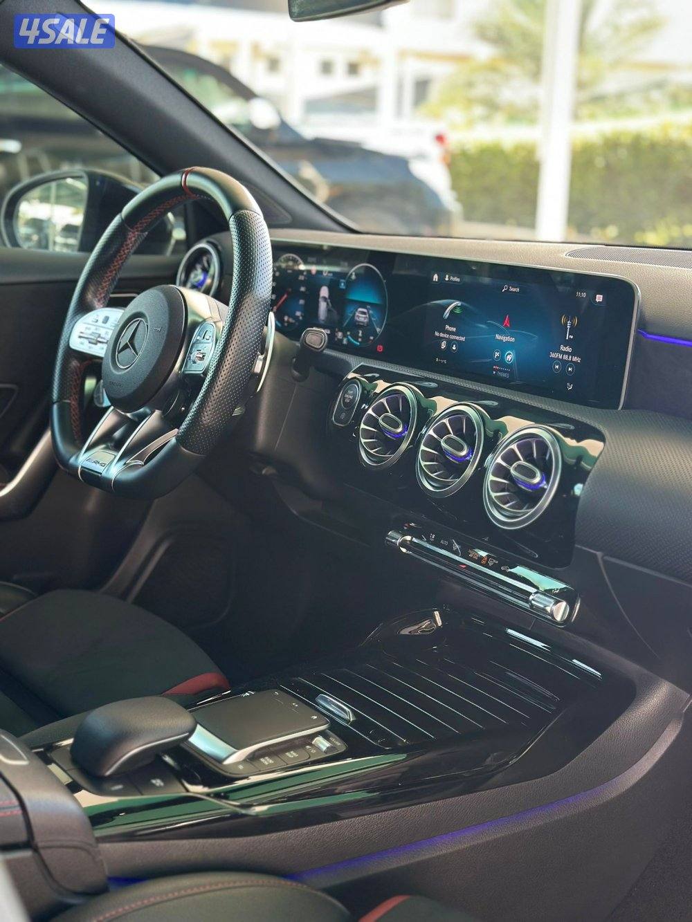 للبيع مرسيدس  
A45S AMG عداد: 55 الف11