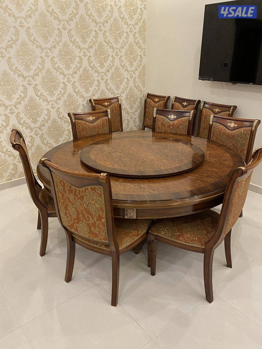 طاولة طعام السعر قابل للتنزيل0