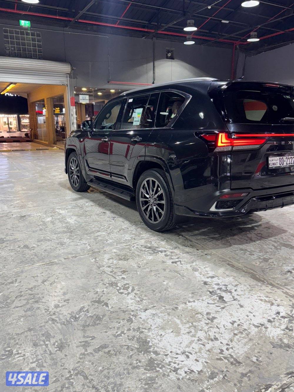 لكزس F SPORT 20244