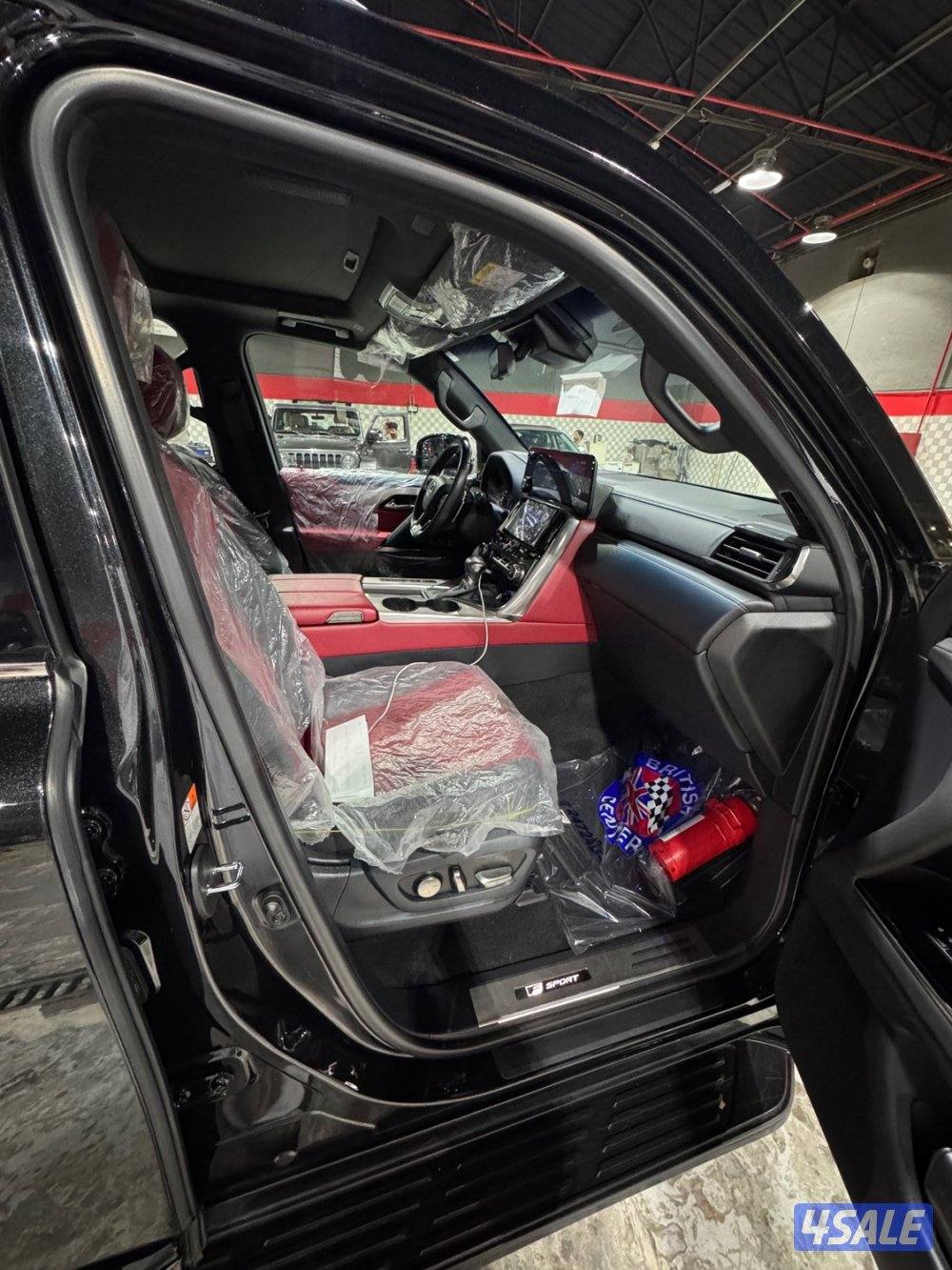 لكزس F SPORT 20249