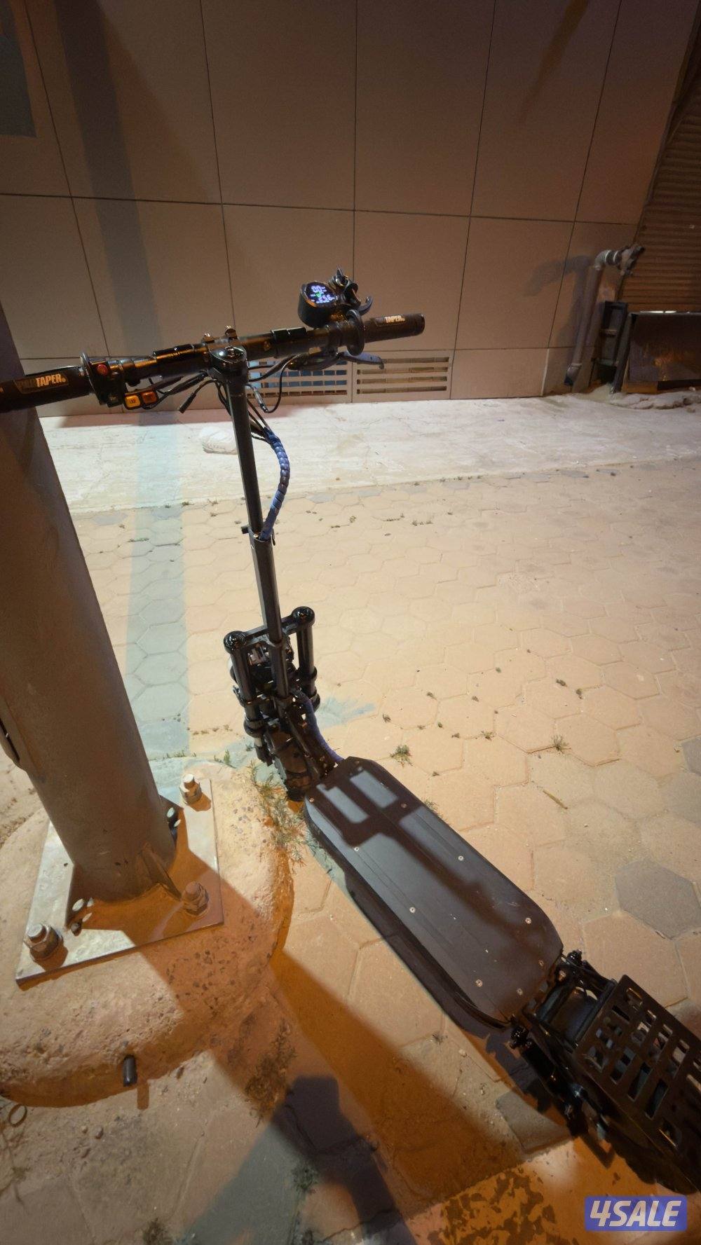 للبيع سكوتر الوحش سرييع0