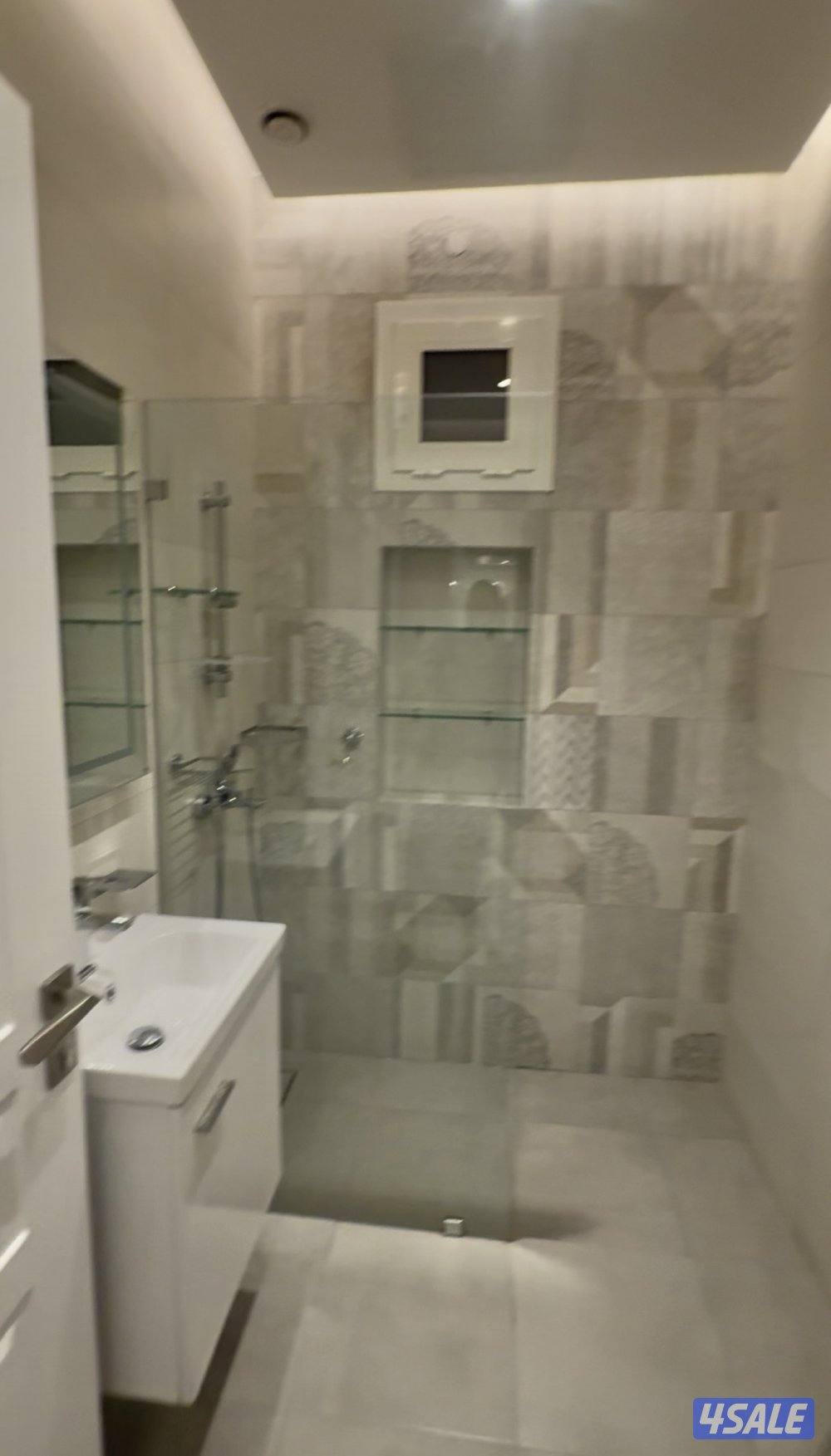 للإيجار دور في الأندلس سوبر سوبر لوكس6