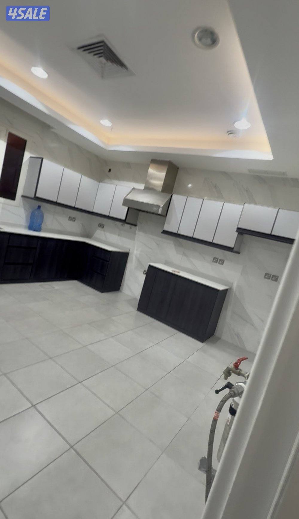 للإيجار دور في الأندلس سوبر سوبر لوكس9