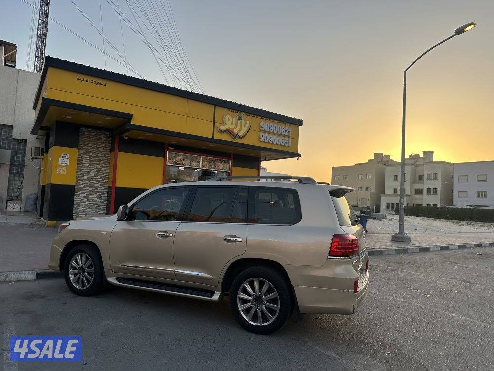 للبيع لكزس1