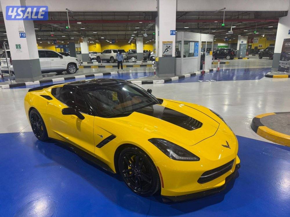 كورفيت c7 قير عادي بحاله نادره عداد 69 شرط الفحص بحاله الوكاله1