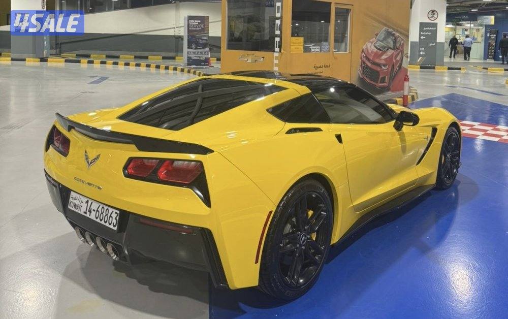 كورفيت c7 قير عادي بحاله نادره عداد 69 شرط الفحص بحاله الوكاله12