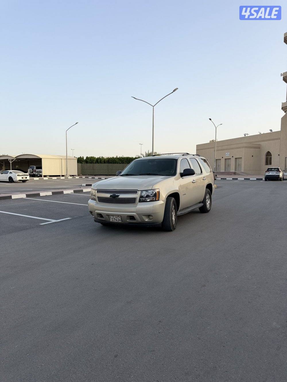 للبيع تاهو LT مديل 2011 شرط الفحص السياره قمه بالنظافه8