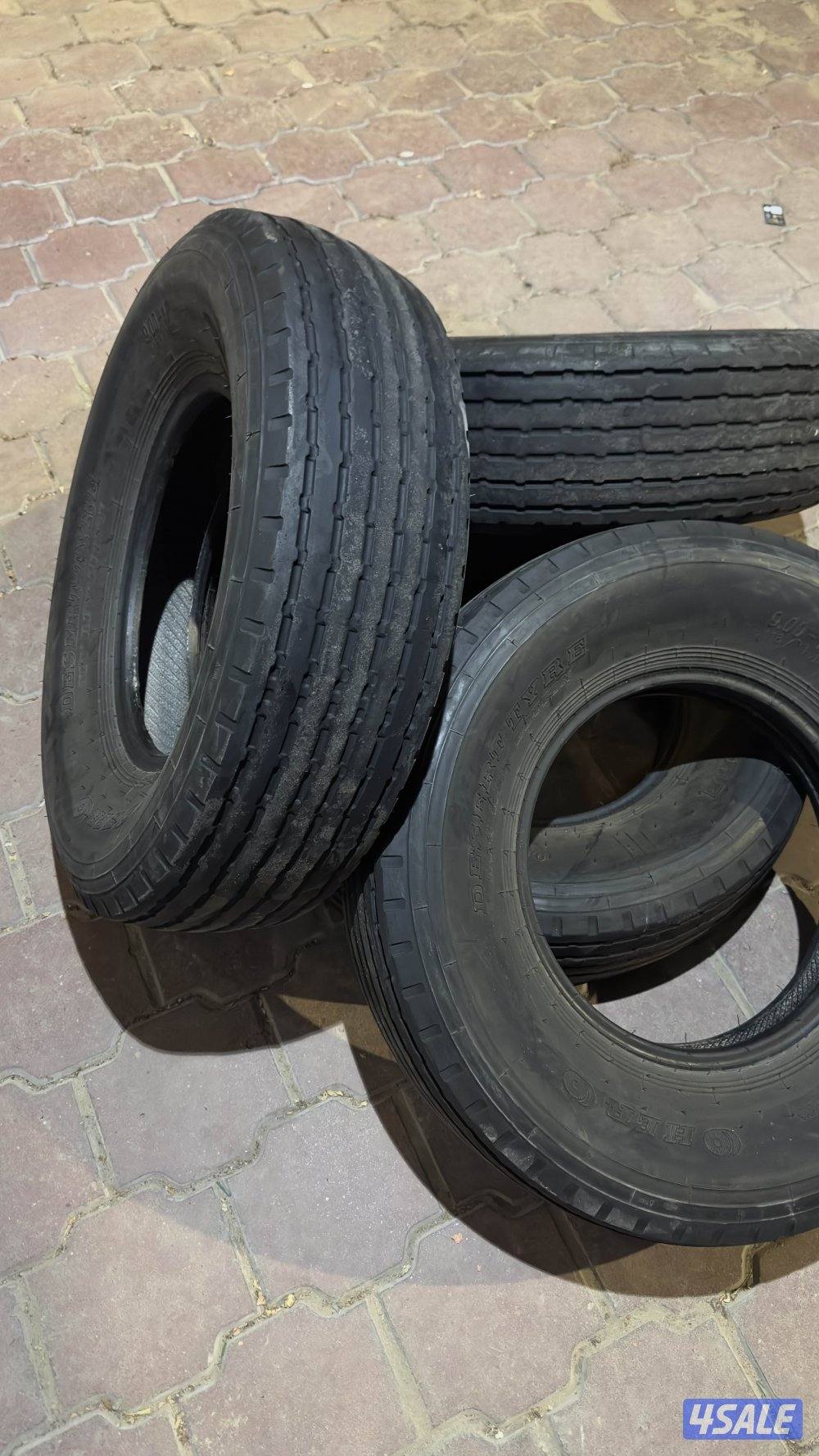 للبيع 4 بوالين 900 حجم 17 انظاف جداً نقشه كامله4