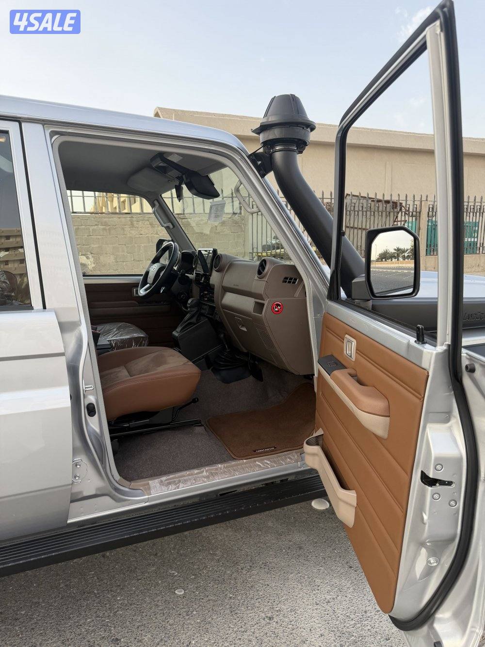 لاند كروزر نص 2026 اصفار6