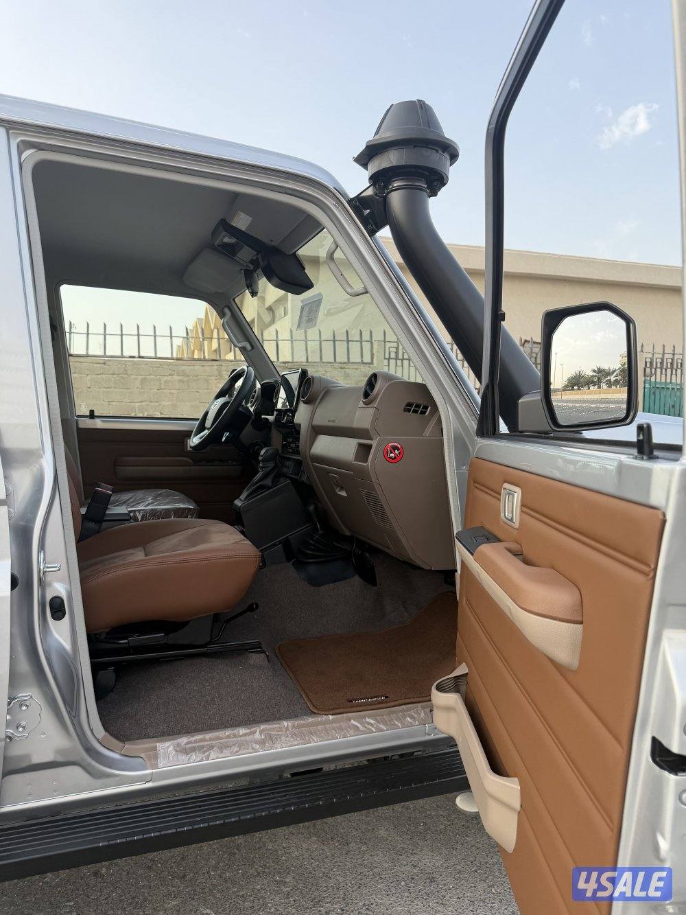 لاند كروزر نص 2026 اصفار7