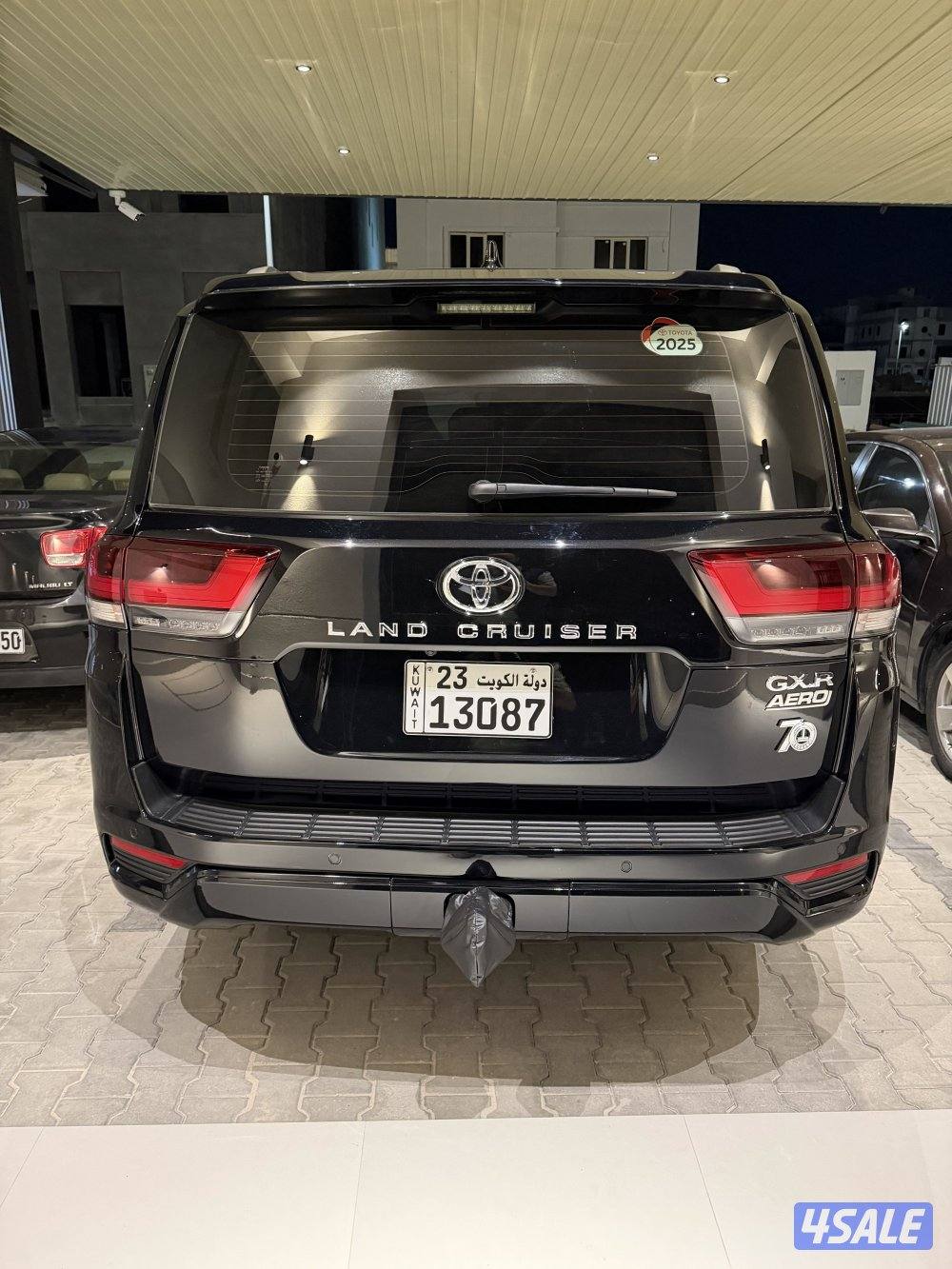للبيع لاند كروزر 2025 Aero صبغ الوكالة بحالة الوكالة قابل للمساومة0