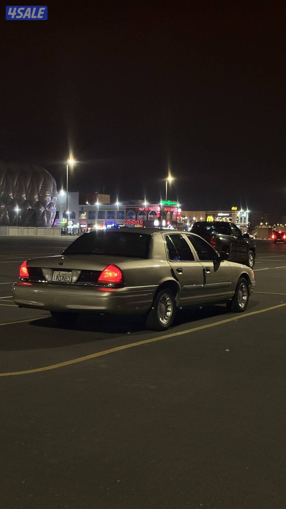 فورد فكتوريا 20004