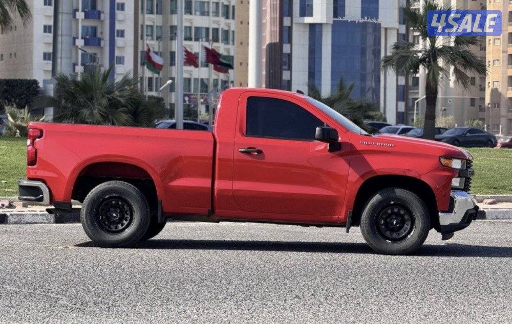 للبيع سلفرادو 20211