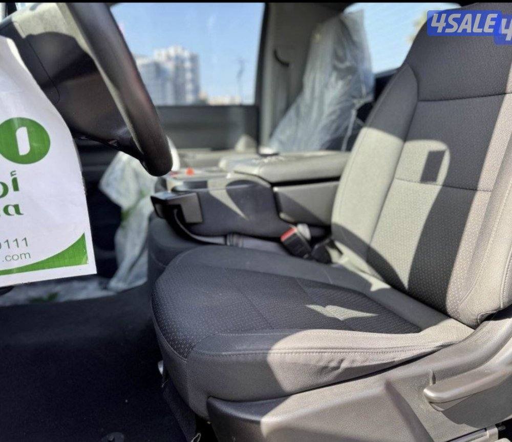 للبيع سلفرادو 20216