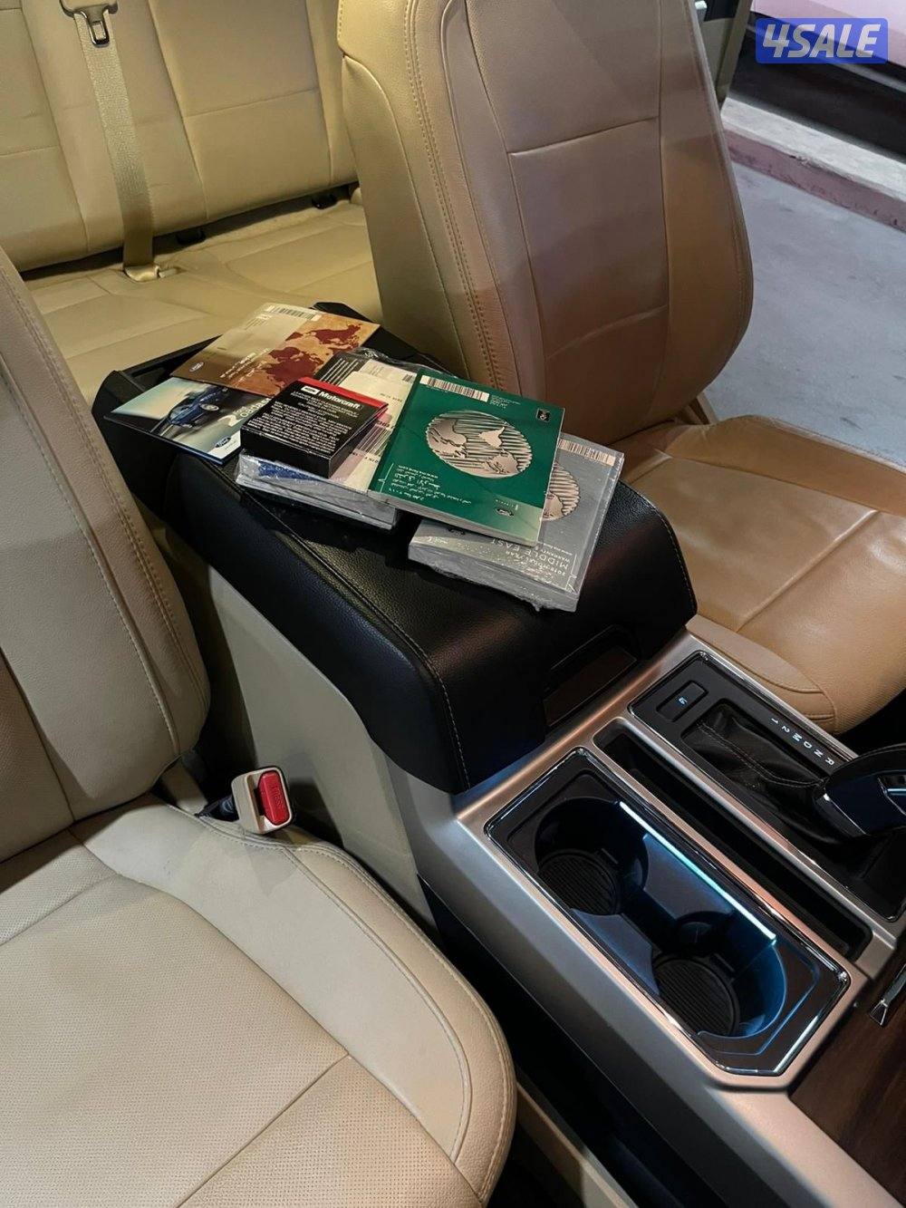 للبيع وانيت فورد لاريت (f-150) مخزن فل اوبشن اللون صدفي صبغ وكاله5