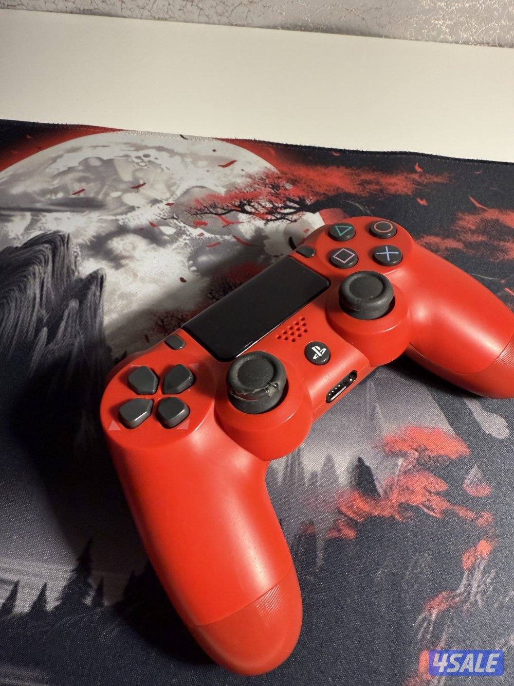 ثلاث يدات  سوني فور  تجاري وممكن تشتغل5