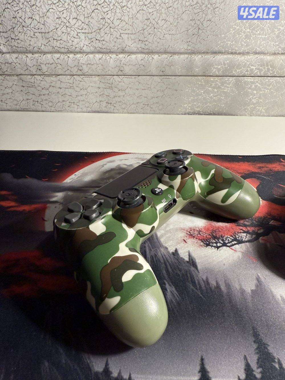 ثلاث يدات  سوني فور  تجاري وممكن تشتغل8