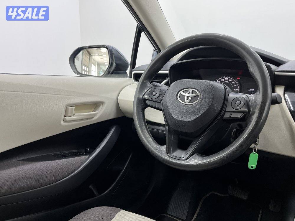TOYOTA COROLLA 1.6L XLI STD OPTION12
