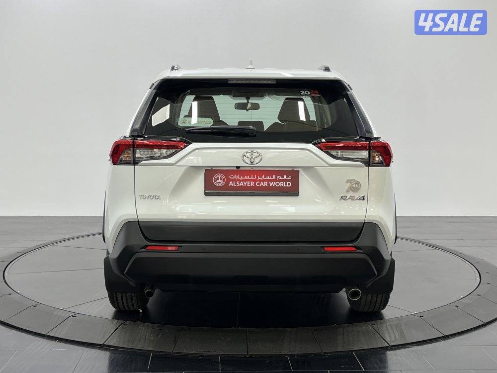 TOYOTA RAV401 4X2 STANDARD OPTION8