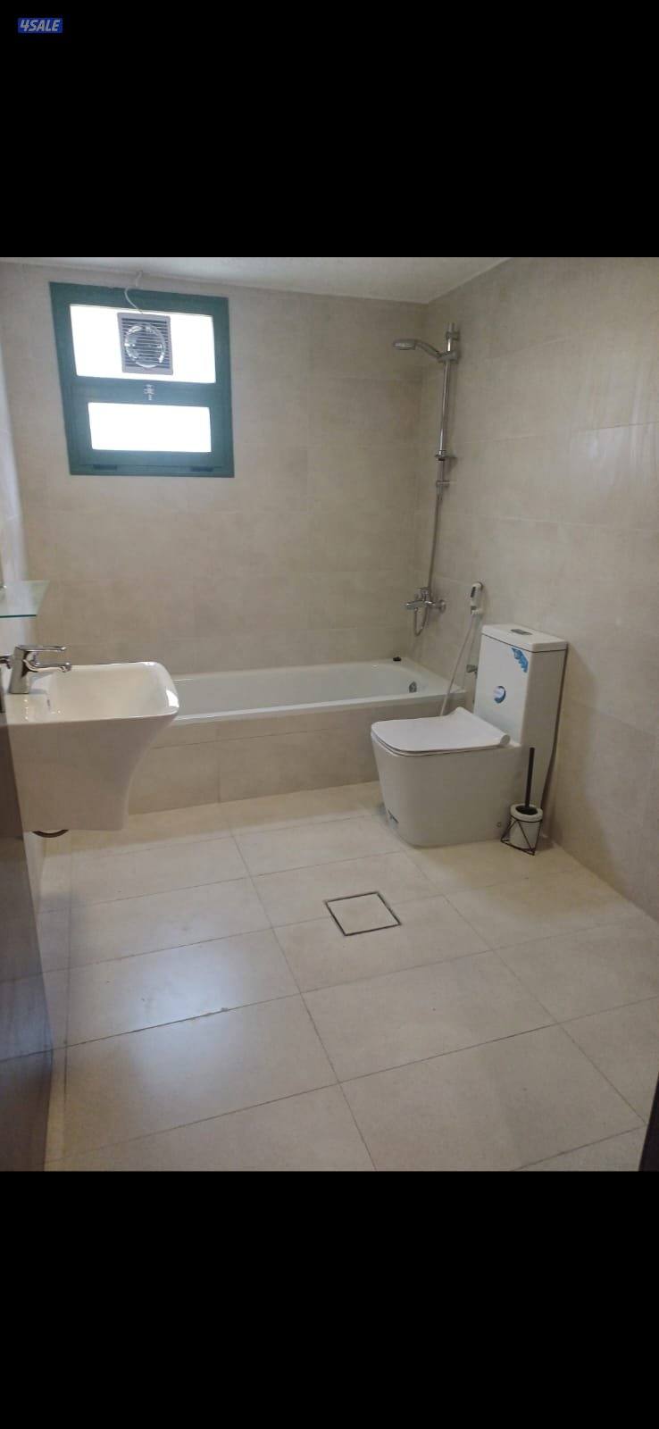 شقة  فاخرة للإيجار8