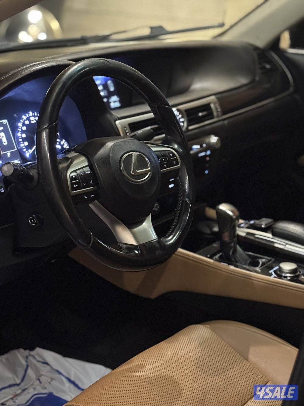 للبيع لكزس GS 2016 الساير5