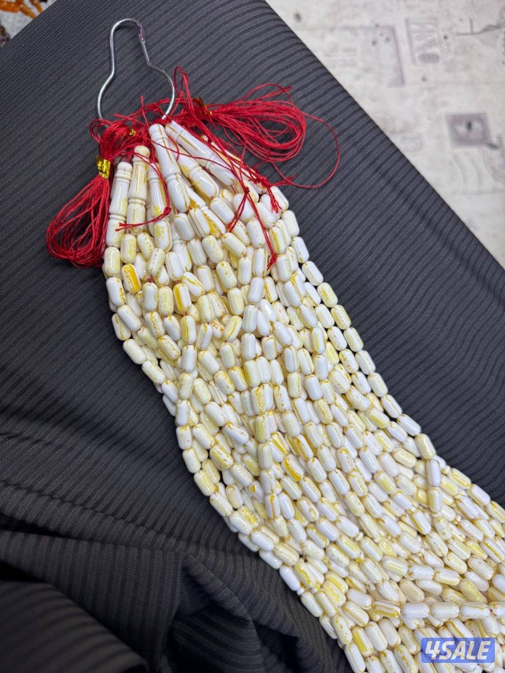 مسابيح مستكه سيراميك بعسل شبيه الكهرب1