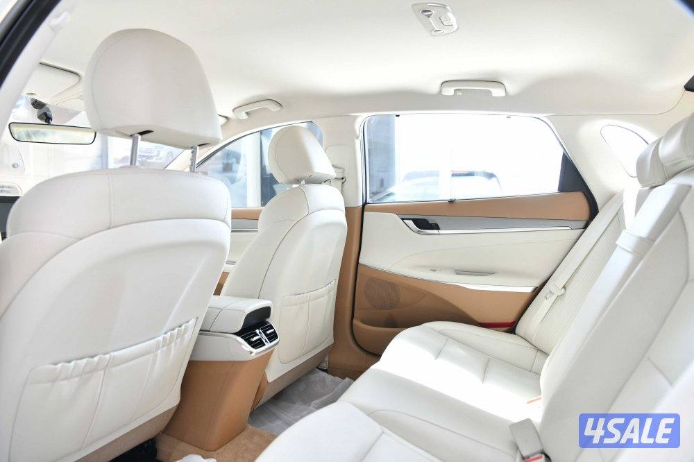 هيونداي ازيرا4