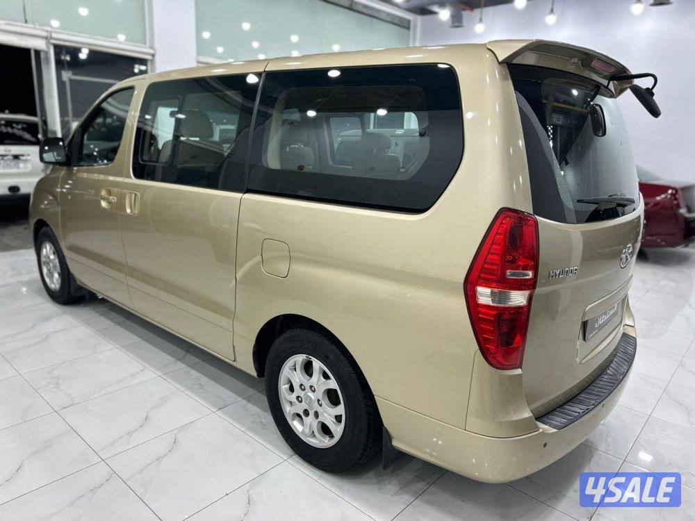 هونداي H1 موديل ٢٠١٢ وارد الوكاله ماشي ٦٠ ألف كم3