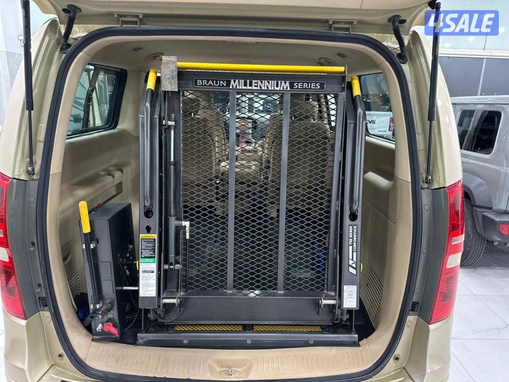 هونداي H1 موديل ٢٠١٢ وارد الوكاله ماشي ٦٠ ألف كم9