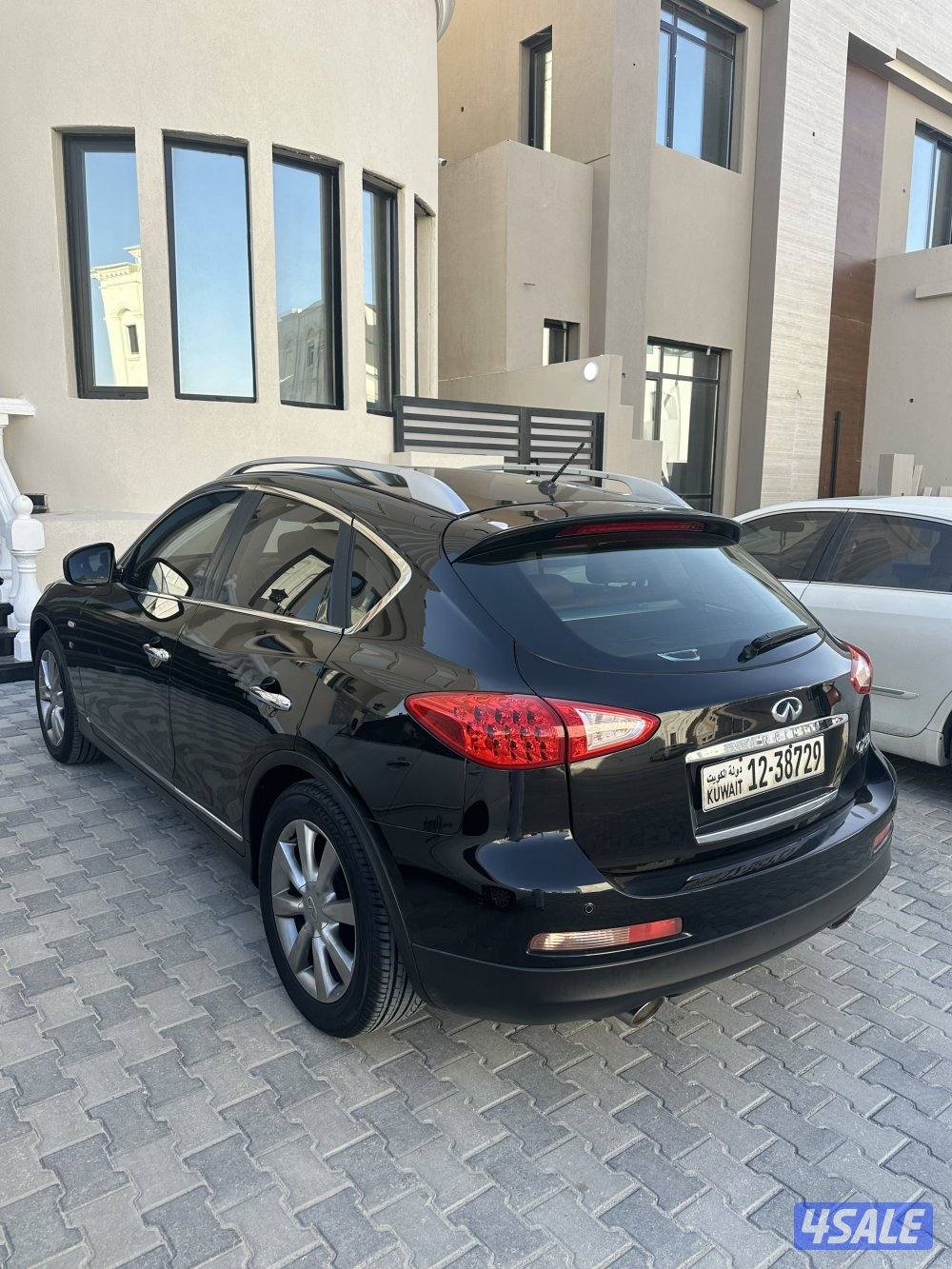 جيب انفينيتي ٢٠١٤2