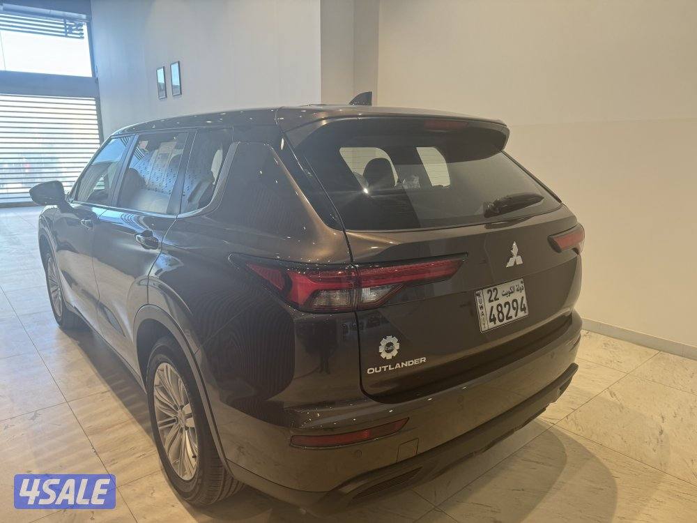 Mitsubishi outlander5