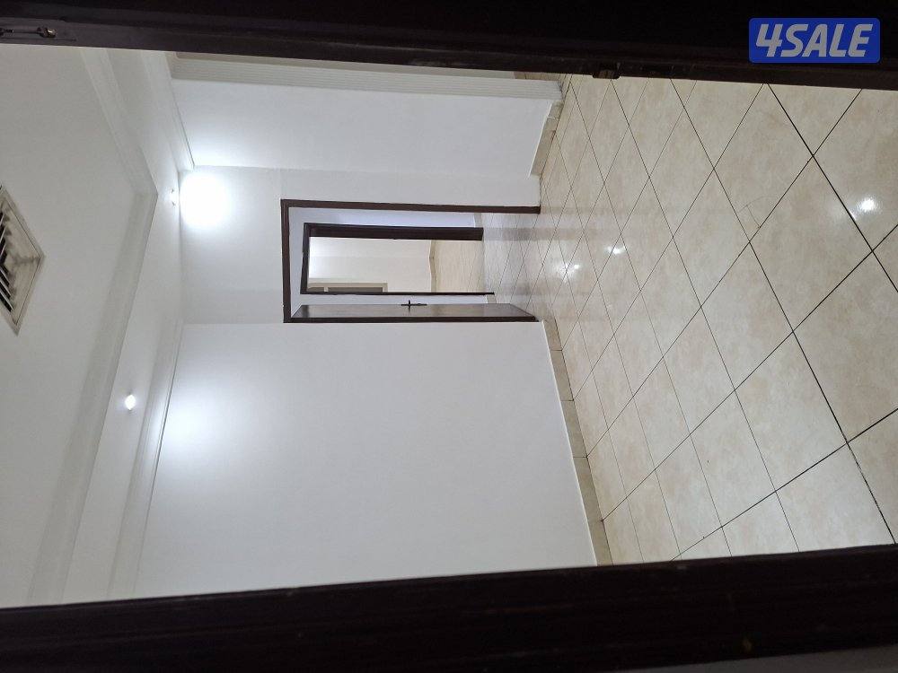 للايجار شقة بفهد الأحمد لمعاريس أو اسرة صغيرة للجادين فقط2