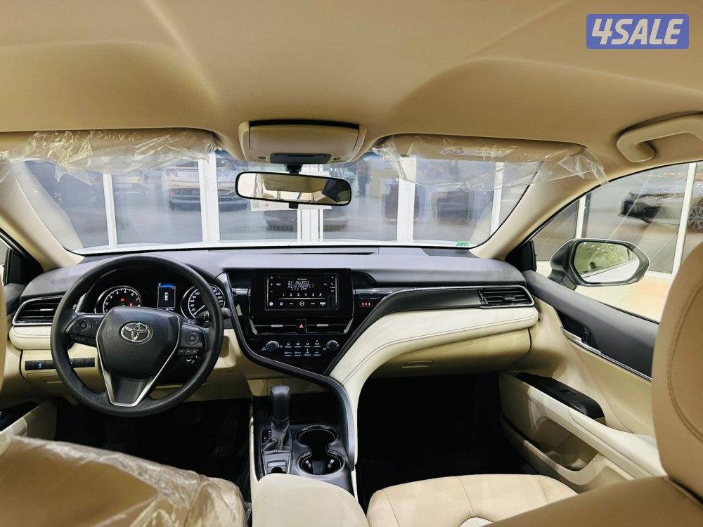 للبيع تويوتا كامري LE 2.5موديل 20246