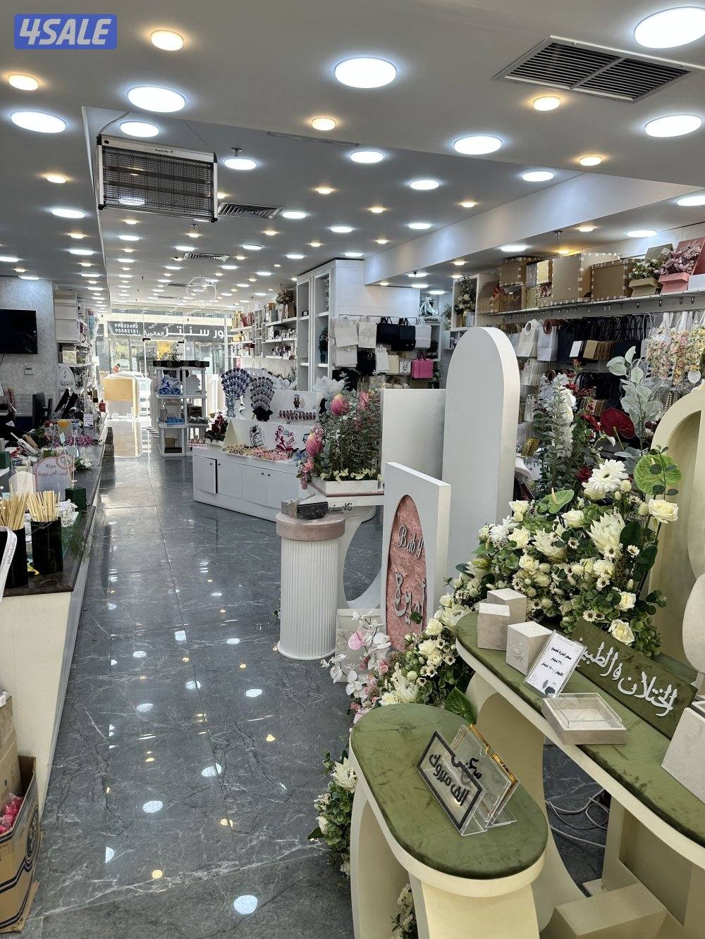 للبيع محل سوق مركزي  مساحة 130 متر في أسواق القرين2